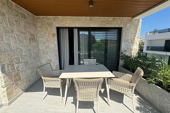 Apartment 3